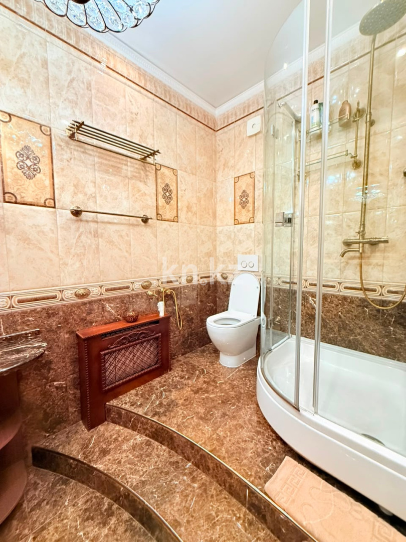 Продажа 5-комнатной квартиры, 300 м² - Продажа пятикомнатных и более квартир в Астане фото 22 из 40