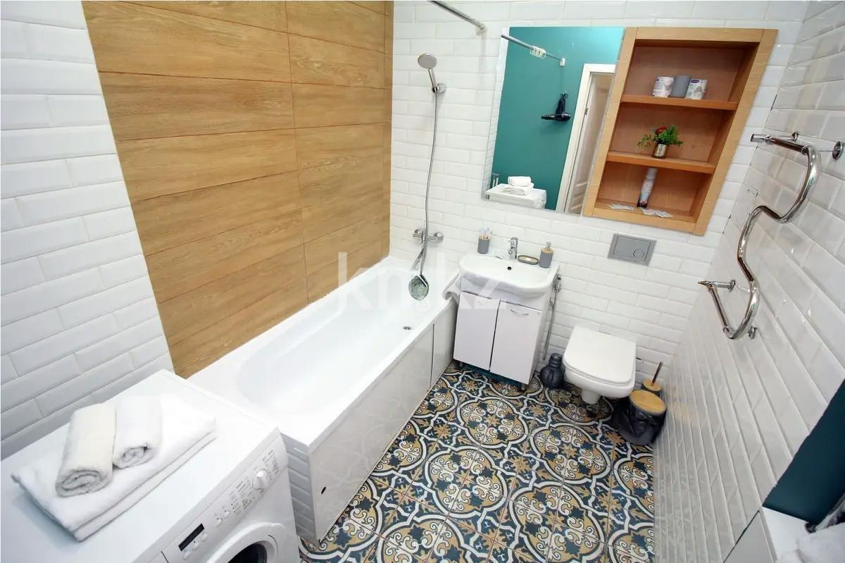 Продажа 3-комнатной квартиры, 70 м² - Продажа квартир в Алмалинском р-не Алматы - страница 2 фото 3 из 4