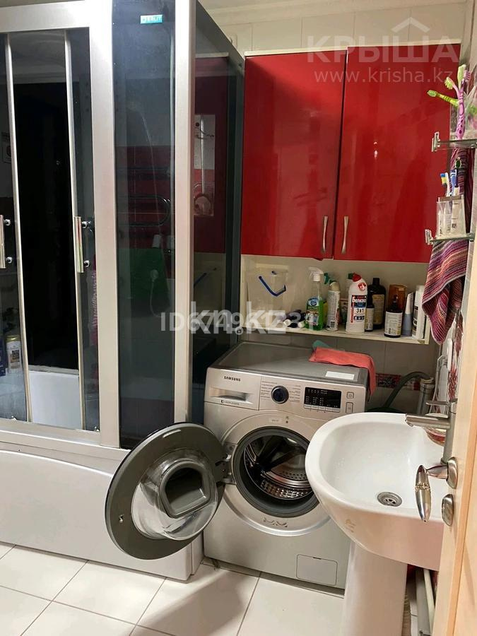 Продажа 4-комнатной квартиры, 80 м², пр. Строителей - Продажа квартир в Караганде с фото фото 6 из 6