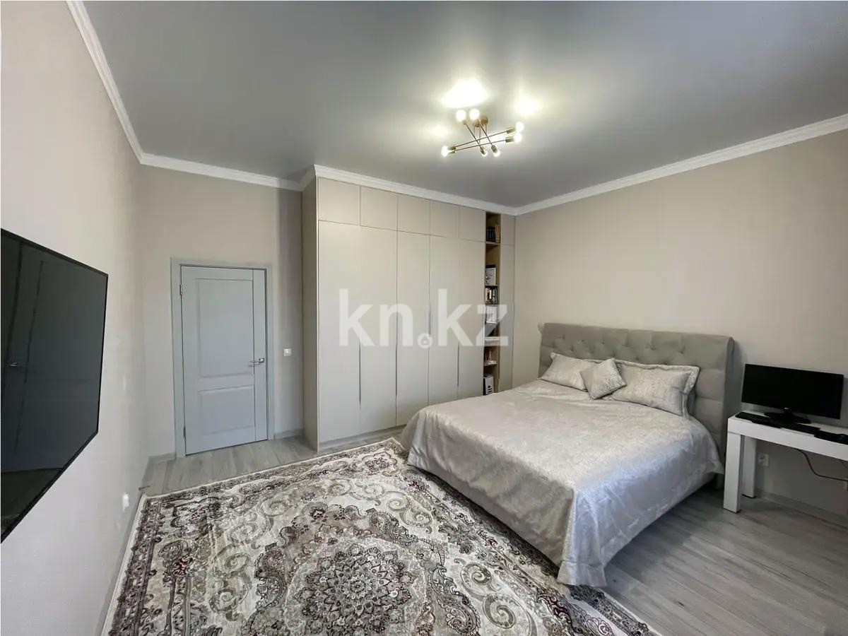Продажа 3-комнатной квартиры, 100.2 м², пр. Мангилик Ел, дом  21 - Продажа квартир в Казахстане фото 1 из 6