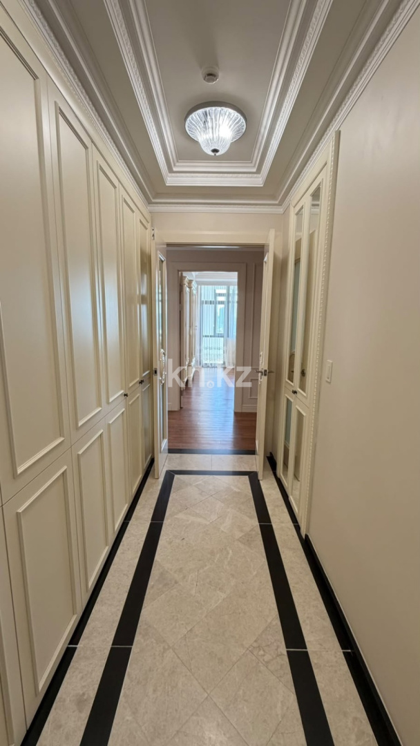 Аренда 4-комнатной квартиры, 225 м² - Аренда квартир помесячно в Астане фото 26 из 31