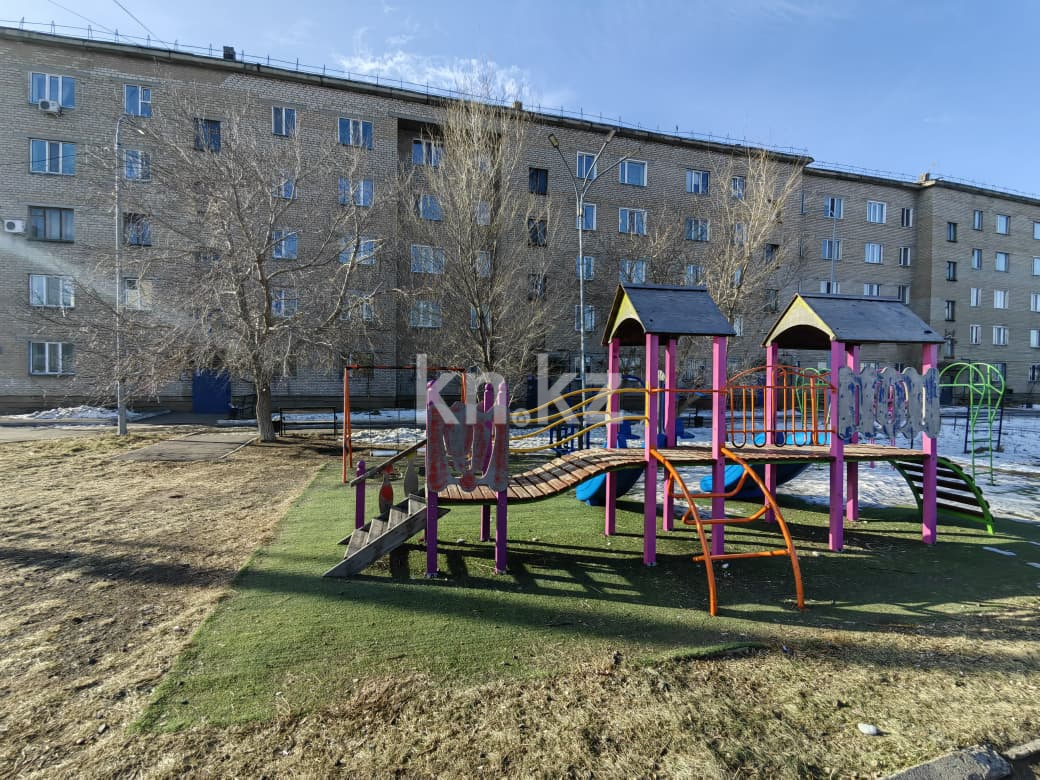 Продажа 2-комнатной квартиры, 47 м², Жекебаева, дом  125 в Караганде - фото 26