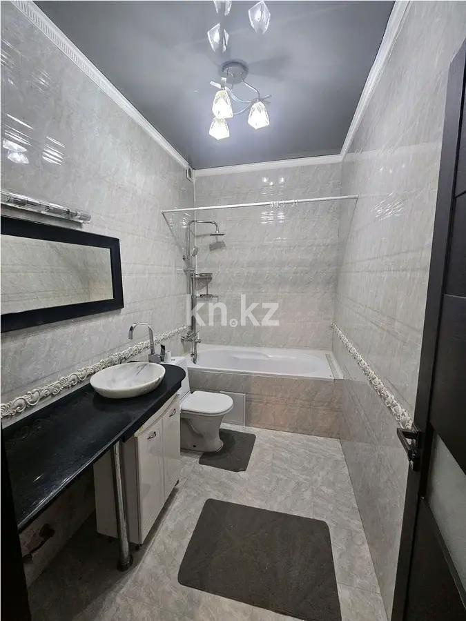 Продажа 3-комнатной квартиры, 79 м², ул. Кумисбекова, дом  12/2 в Астане - фото 5