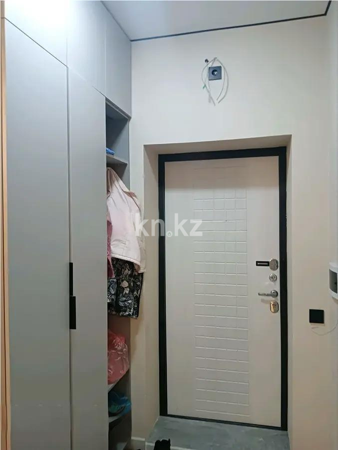 Продажа 1-комнатной квартиры, 37 м², ул. Е-669, дом  4 в Астане - фото 3