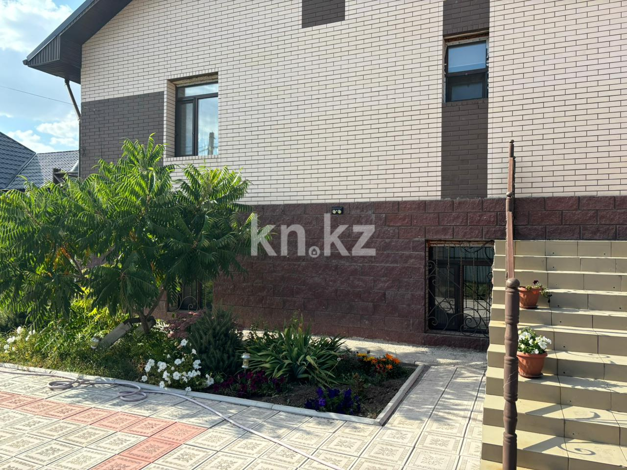 Продажа 4-комнатного дома, 192 м² - Продажа домов, коттеджей в Казахстане фото 2 из 26