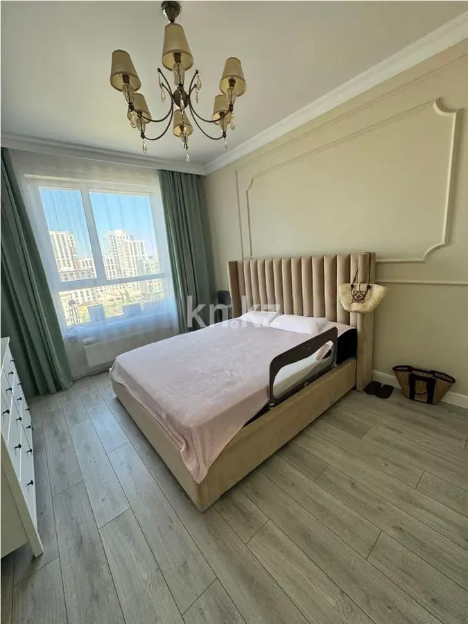 Продажа 3-комнатной квартиры, 97 м², пр. Улы Дала, дом  39 в Астане - фото 2