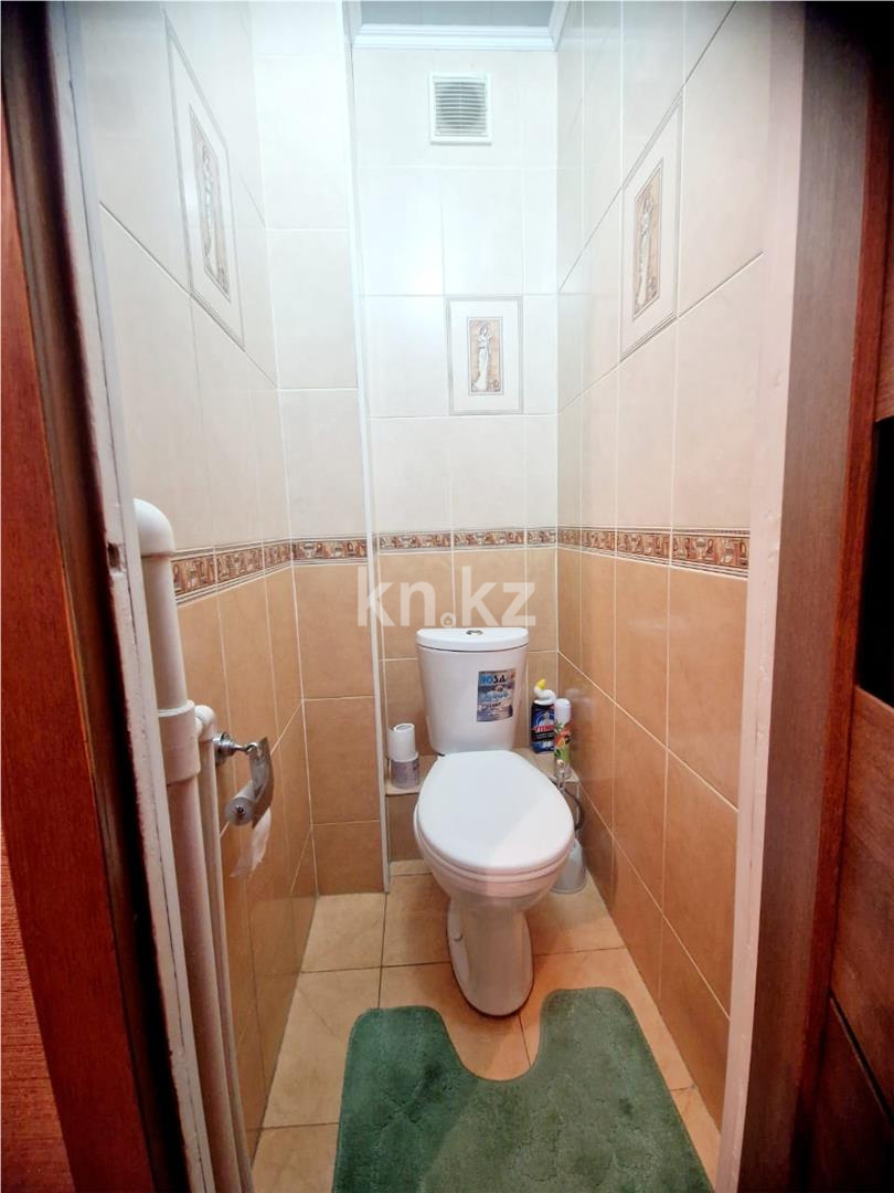 Продажа 3-комнатной квартиры, 65 м² - Продажа трехкомнатных квартир в Караганде - страница 2 фото 10 из 12