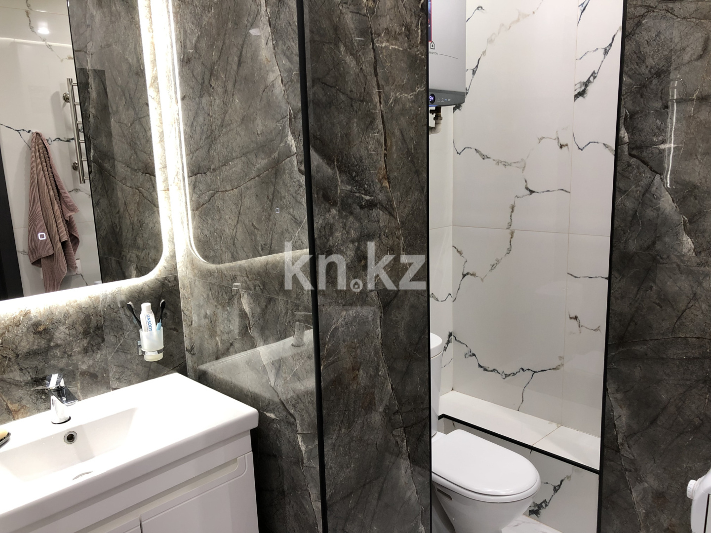 Продажа 3-комнатной квартиры, 93 м², пр. Шахтеров, дом  31а - Продажа земельных участков в Уральске фото 16 из 17