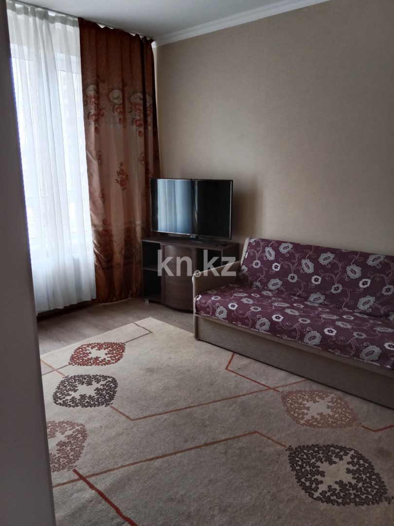 Аренда 1-комнатной квартиры посуточно, 38 м² - Аренда однокомнатных квартир посуточно в Астане - страница 2 фото 2 из 8
