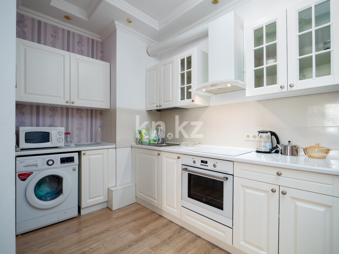 Аренда 1-комнатной квартиры посуточно, 42 м², ул. Навои, дом  208 - ул. Торайгырова - Аренда  однокомнатных квартир посуточно в Алматы фото 14 из 24