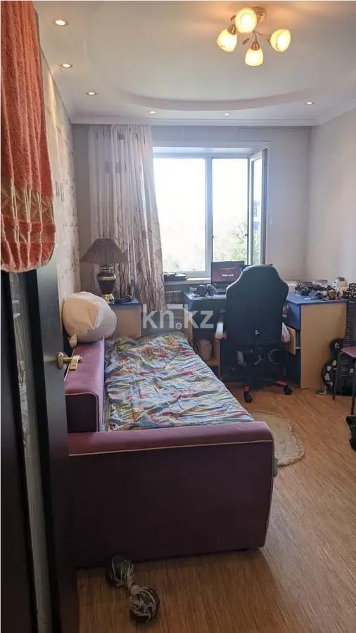 Продажа 3-комнатной квартиры, 60 м², ул. Муканова, дом  28 - Продажа  трехкомнатных квартир в Караганде фото 4 из 8