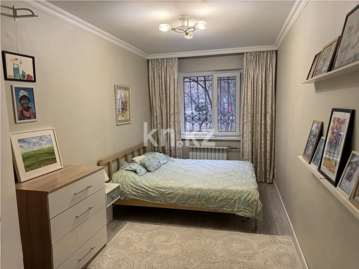 Продажа 3-комнатной квартиры, 60 м², 2 мкр., дом  43 в Алматы - фото 2