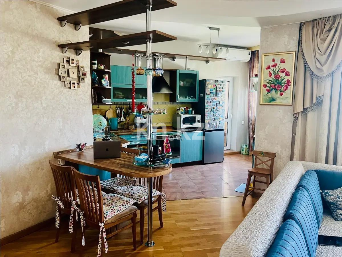 Продажа 3-комнатной квартиры, 117.3 м², ул. Кабанбай батыра, дом  87 - Продажа квартир в Алматы фото 1 из 6