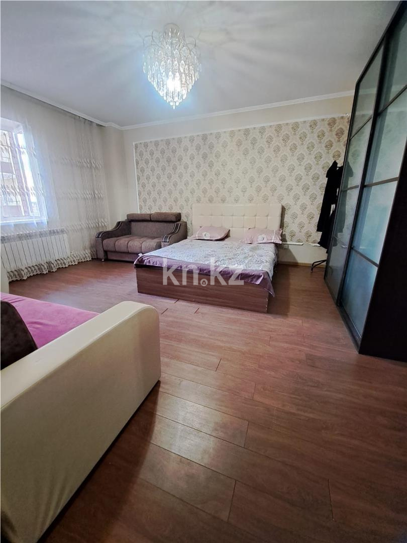 Продажа 1-комнатной квартиры, 49 м², пр. Республики - Продажа  однокомнатных квартир в Караганде с фото фото 1 из 9