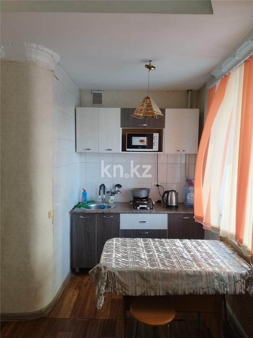 Продажа 2-комнатной квартиры, 47 м², ул. Ермекова, дом  58 в Караганде - фото 4