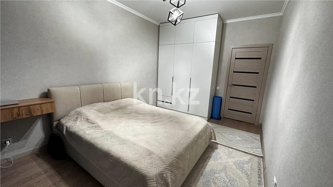 Продажа 3-комнатной квартиры, 70 м², ул. Бектурова в Астане - фото 4