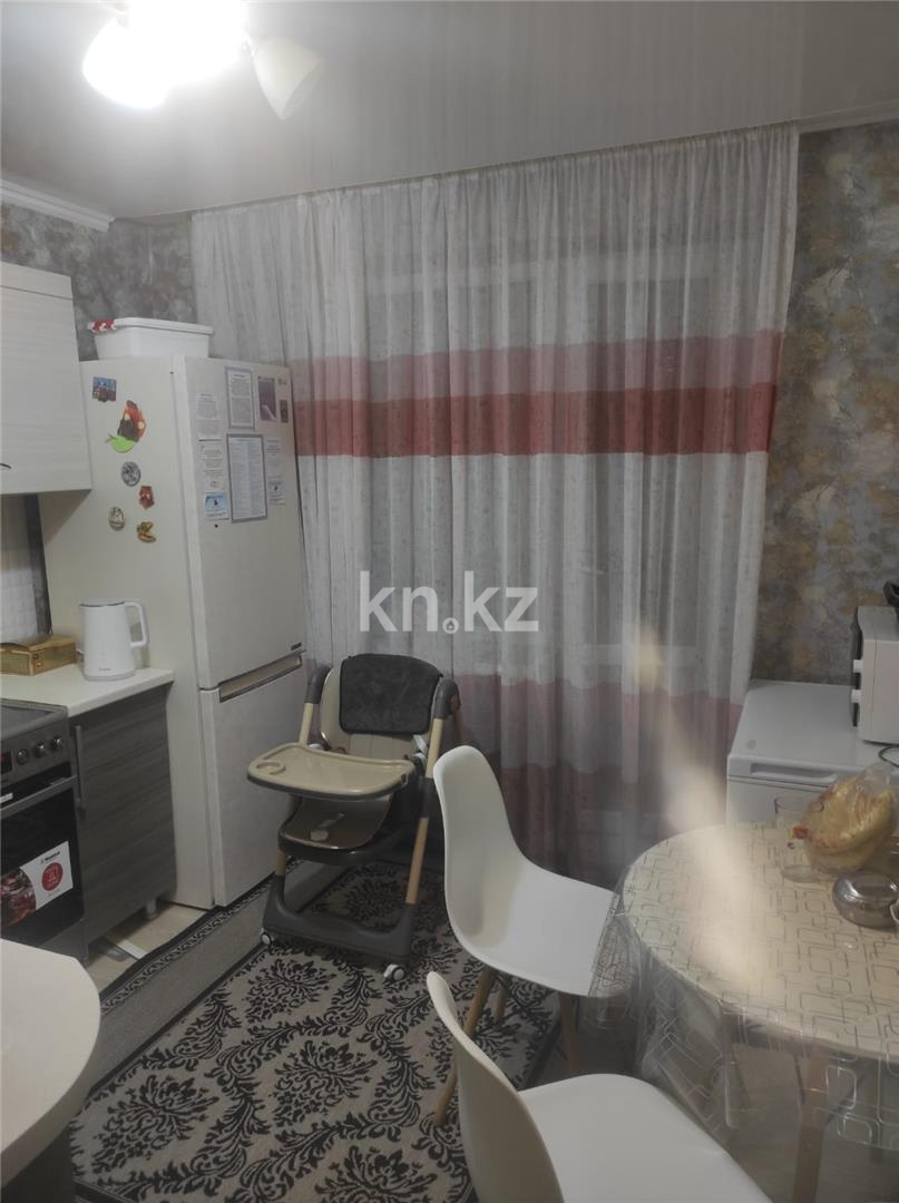 Продажа 3-комнатной квартиры, 70 м², ул. Абая в Темиртау - фото 5