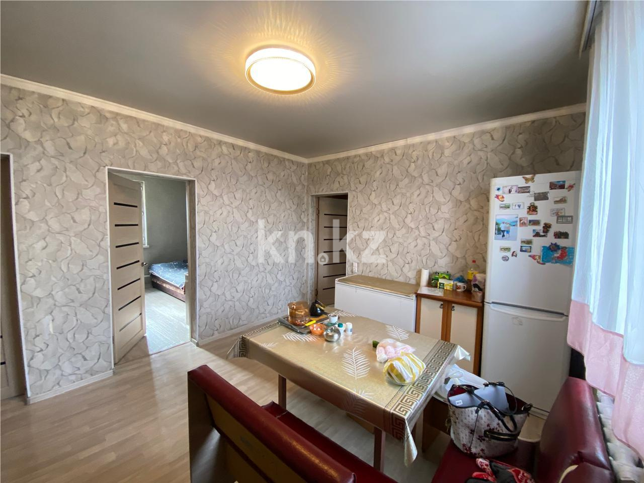 Продажа 3-комнатного дома, 76.3 м² - Продажа домов, коттеджей в Караганде - страница 4 фото 12 из 23
