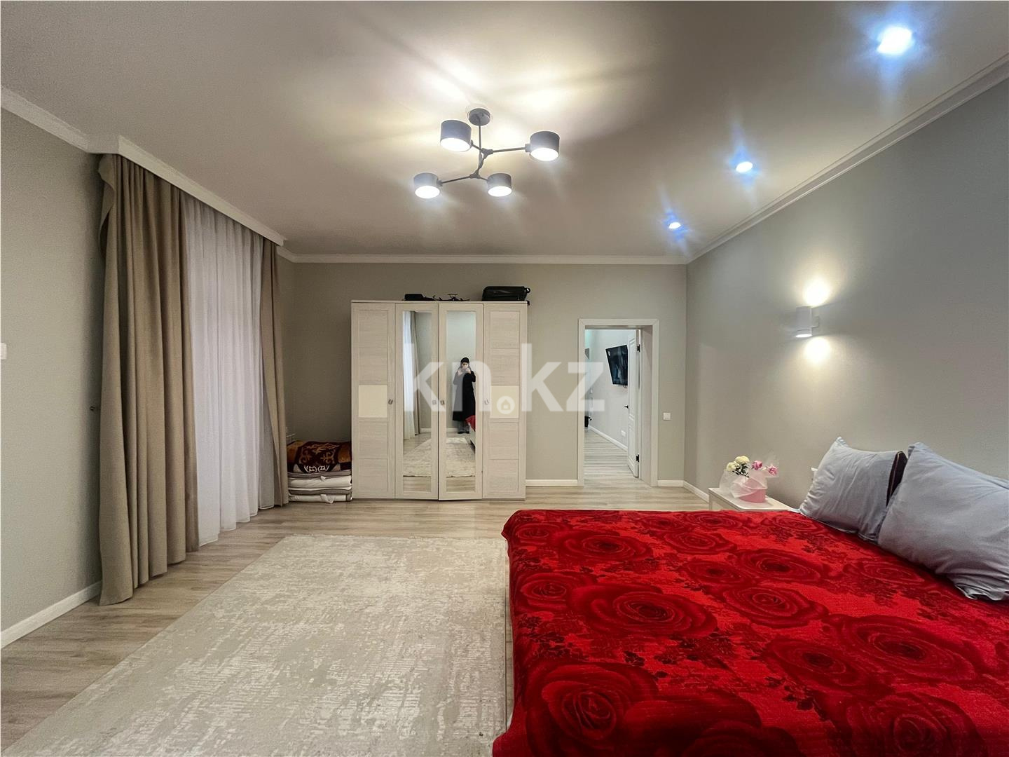 Продажа 2-комнатной квартиры, 70 м², пр. Строителей, дом  33/4 - Продажа квартир в Караганде с фото фото 10 из 14