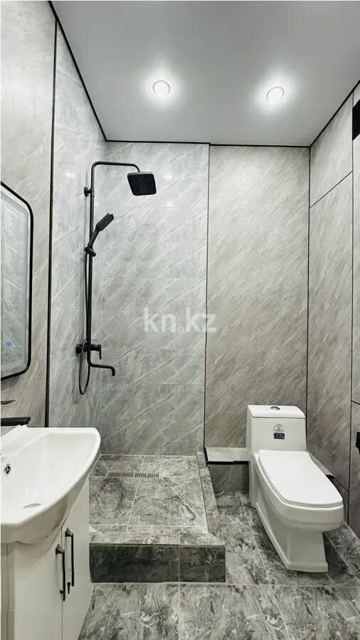 Продажа 3-комнатной квартиры, 95.4 м² в Алматы - фото 4