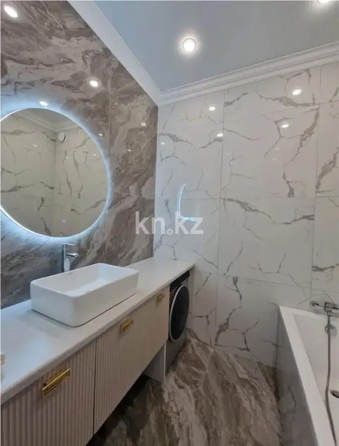 Продажа 3-комнатной квартиры, 99 м², ул. Ашимова, дом  21 в Караганде - фото 5