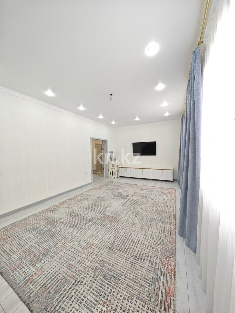 Продажа 5-комнатного дома, 144 м² - Продажа домов, коттеджей в Караганде на Юго-Востоке фото 1 из 27