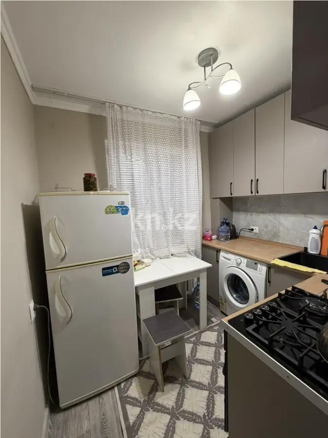 Продажа 1-комнатной квартиры, 33 м², мкр-н Аксай-3, дом  34 в Алматы - фото 2