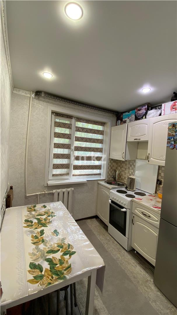 Продажа 2-комнатной квартиры, 44 м², мкр-н 11а в Караганде - фото 4