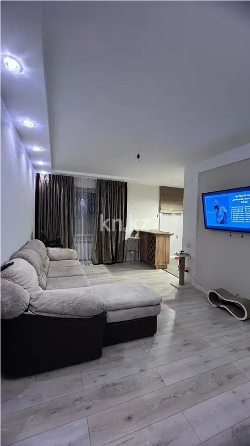 Продажа 3-комнатной квартиры, 57 м², ул. Абая, дом  23 - Продажа квартир в Абае фото 1 из 6