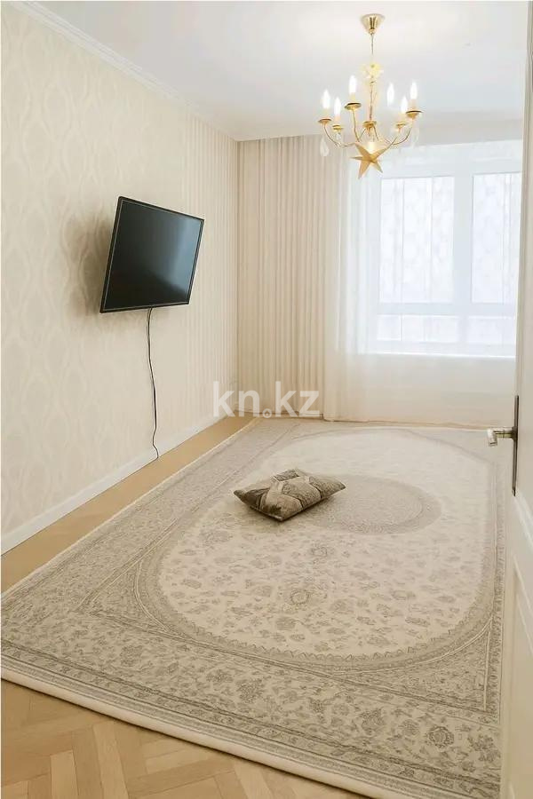 Продажа 2-комнатной квартиры, 70 м² в Астане