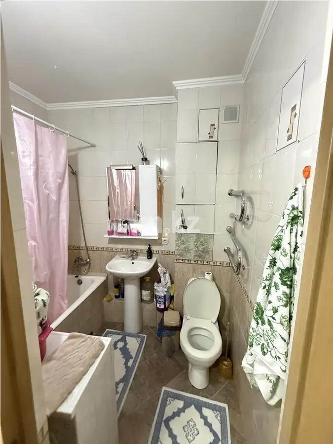 Продажа 1-комнатной квартиры, 40 м², ул. Радостовца, дом  152/1 - Продажа квартир в Казахстане фото 2 из 4