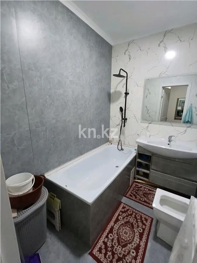Продажа 2-комнатной квартиры, 68 м² в Алматы - фото 4