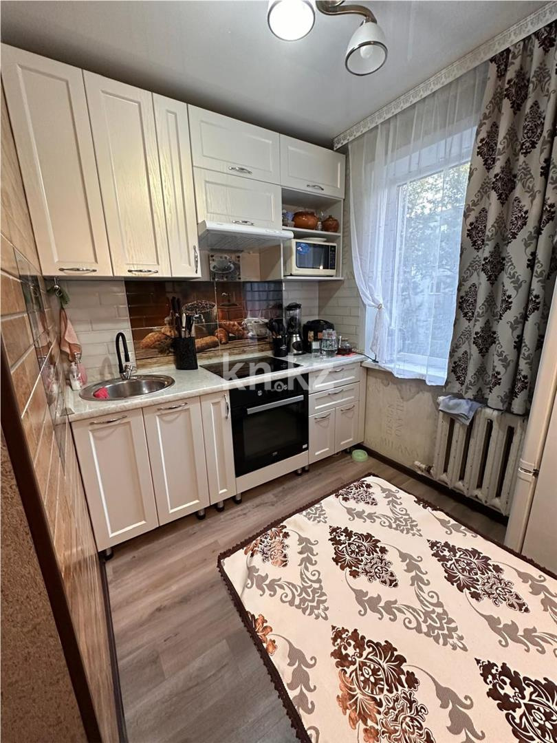Продажа 2-комнатной квартиры, 48 м², мкр-н 22 в Караганде - фото 5
