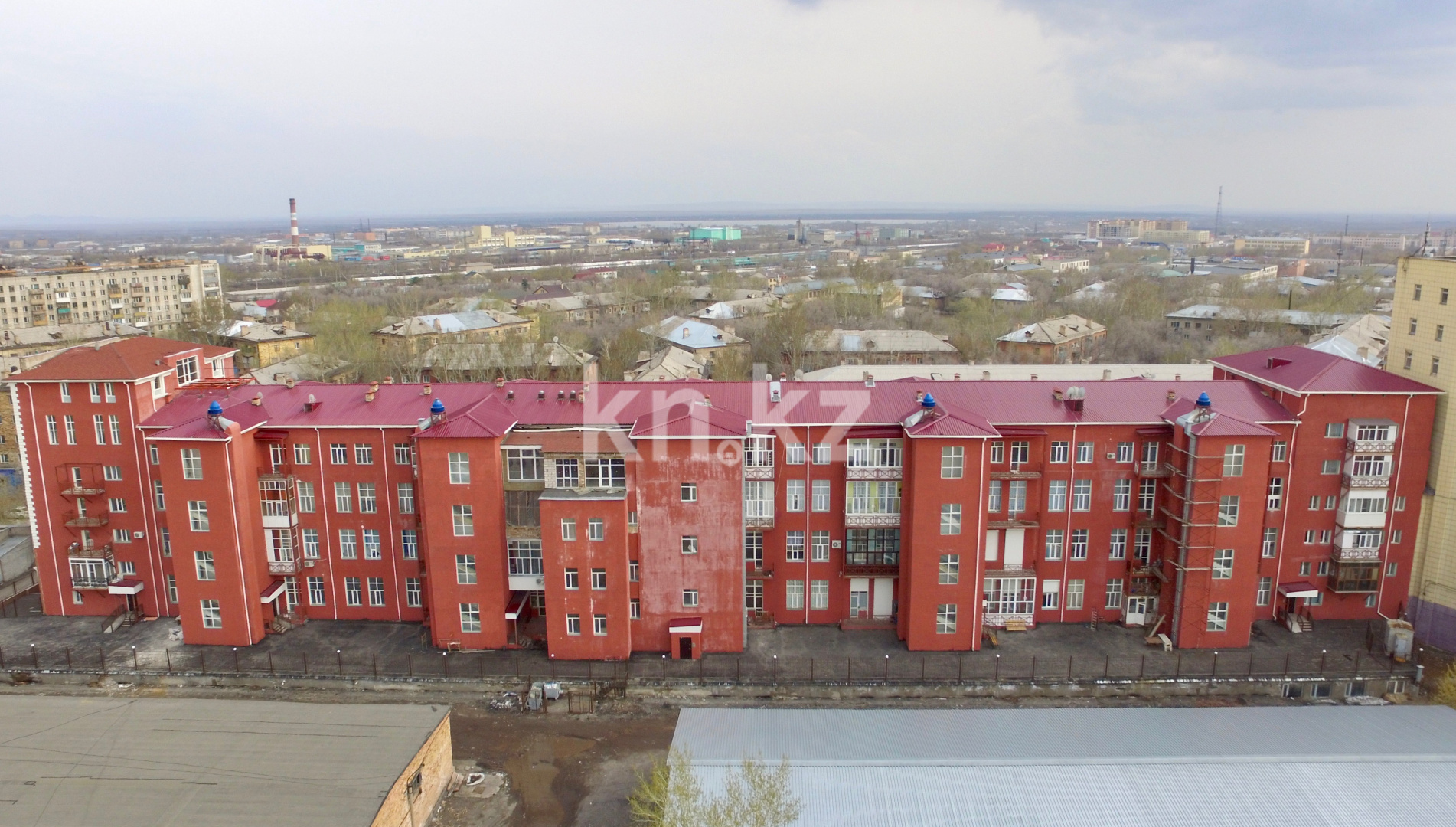 Продажа 3-комнатной квартиры, 95.4 м², ул. Ержанова, дом  18/6 в Караганде - фото 25