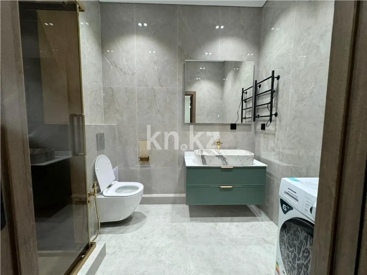 Продажа 2-комнатной квартиры, 60 м², пр. Аль-Фараби, дом  46/1 в Алматы - фото 3