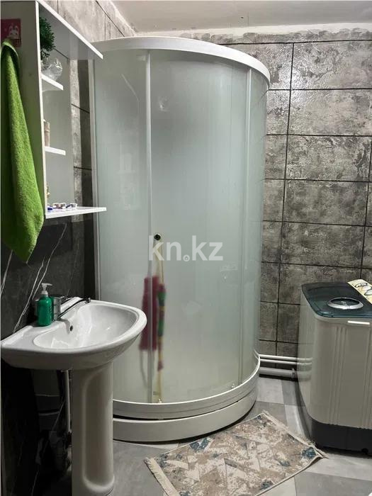 Продажа 2-комнатной квартиры, 56 м², мкр-н 16, дом  25 в Караганде - фото 4