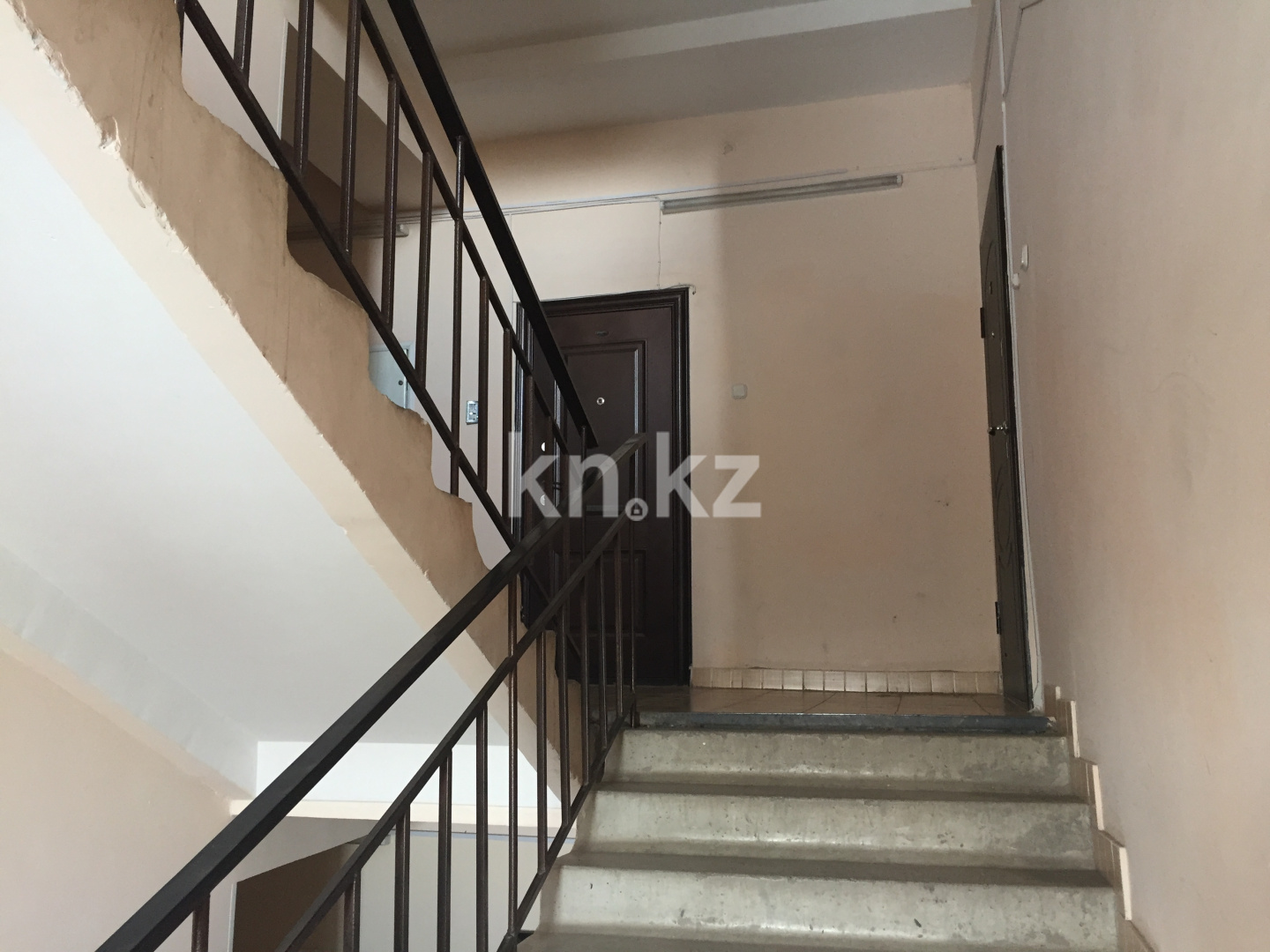 Продажа 3-комнатной квартиры, 90 м², ул. Ерубаева, дом  44/2 в Караганде - фото 14