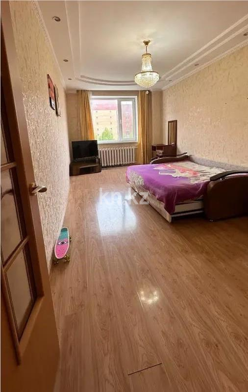 Продажа 3-комнатной квартиры, 72 м², ул. Куйши Дина, дом  28 - Продажа  трехкомнатных квартир в Астане без посредников с фото фото 1 из 6