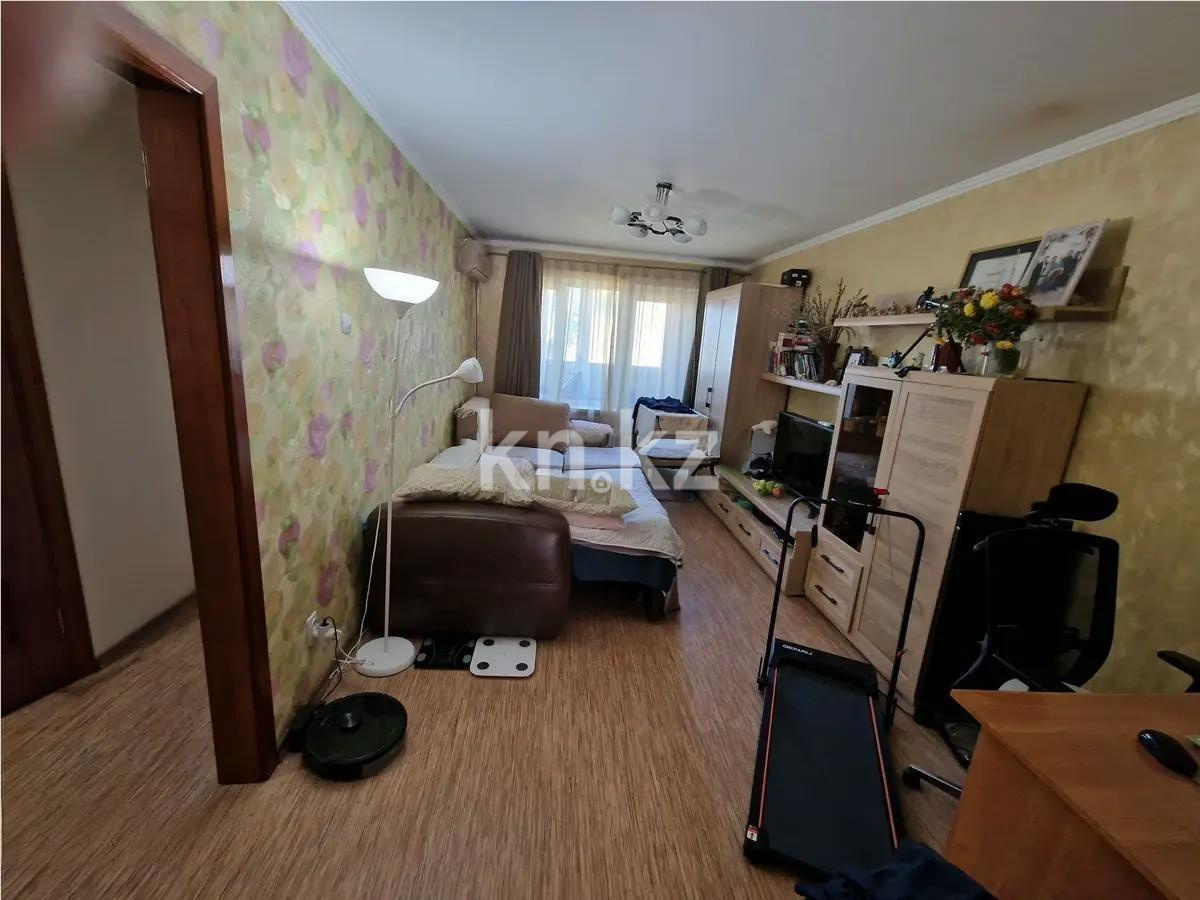 Продажа 2-комнатной квартиры, 45 м², мкр-н Казахфильм, дом  10 в Алматы