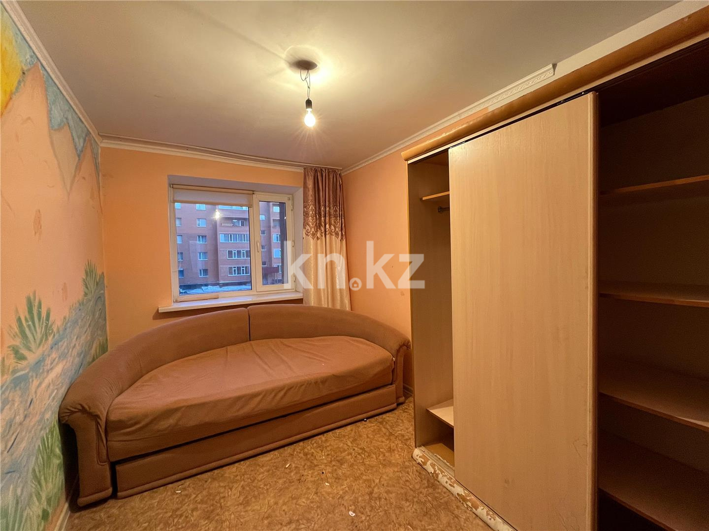 Продажа 4-комнатной квартиры, 75 м², мкр-н 14 - Продажа  четырехкомнатных квартир в Караганде фото 11 из 21