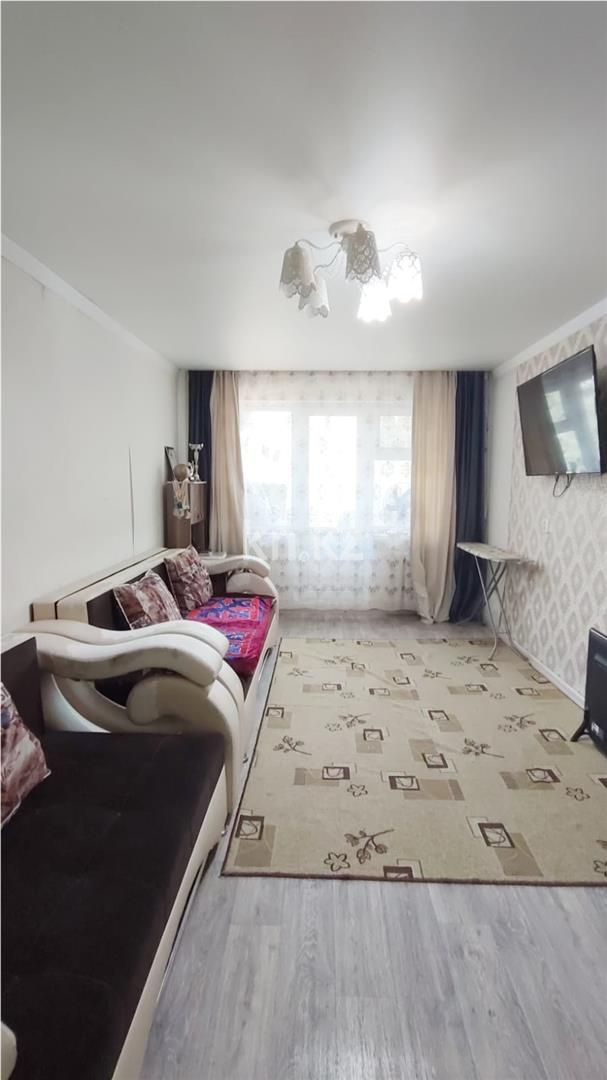 Продажа 2-комнатной квартиры, 43 м², мкр-н 12 - Продажа  двухкомнатных квартир в Караганде фото 1 из 14