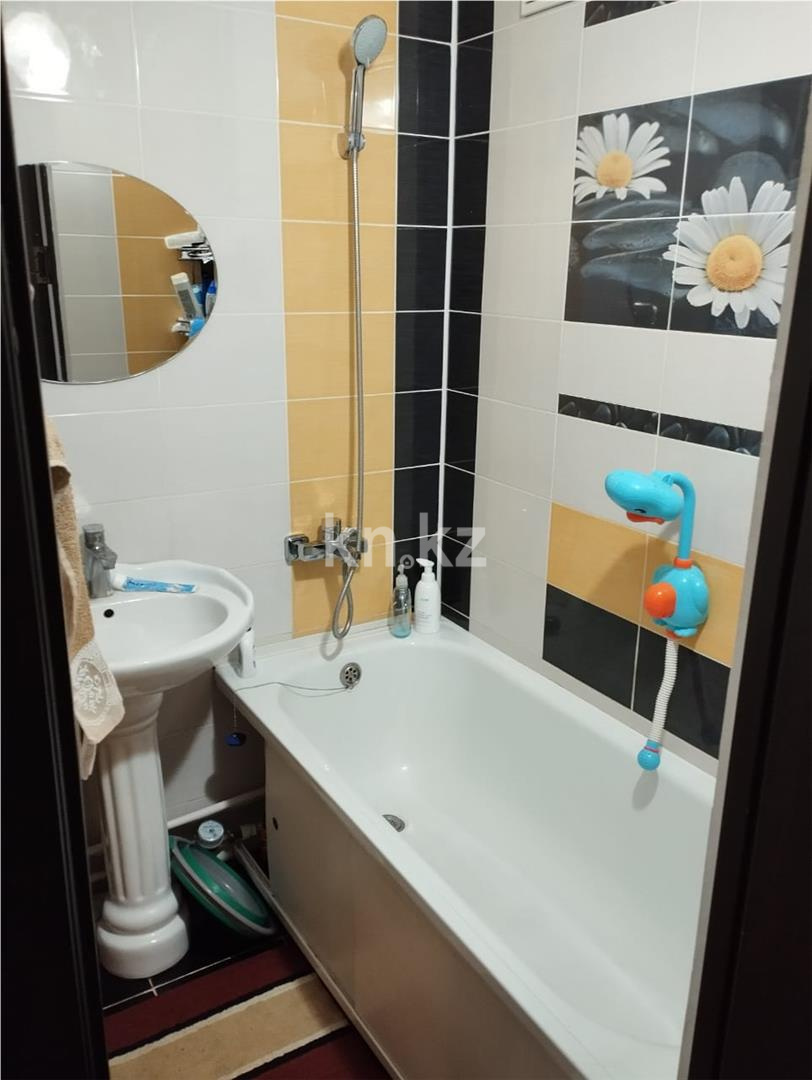 Продажа 3-комнатной квартиры, 61 м² в Караганде - фото 14