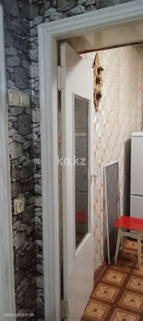 Продажа 2-комнатной квартиры, 47.9 м², ул. Дружбы, дом  127 в Караганде - фото 3