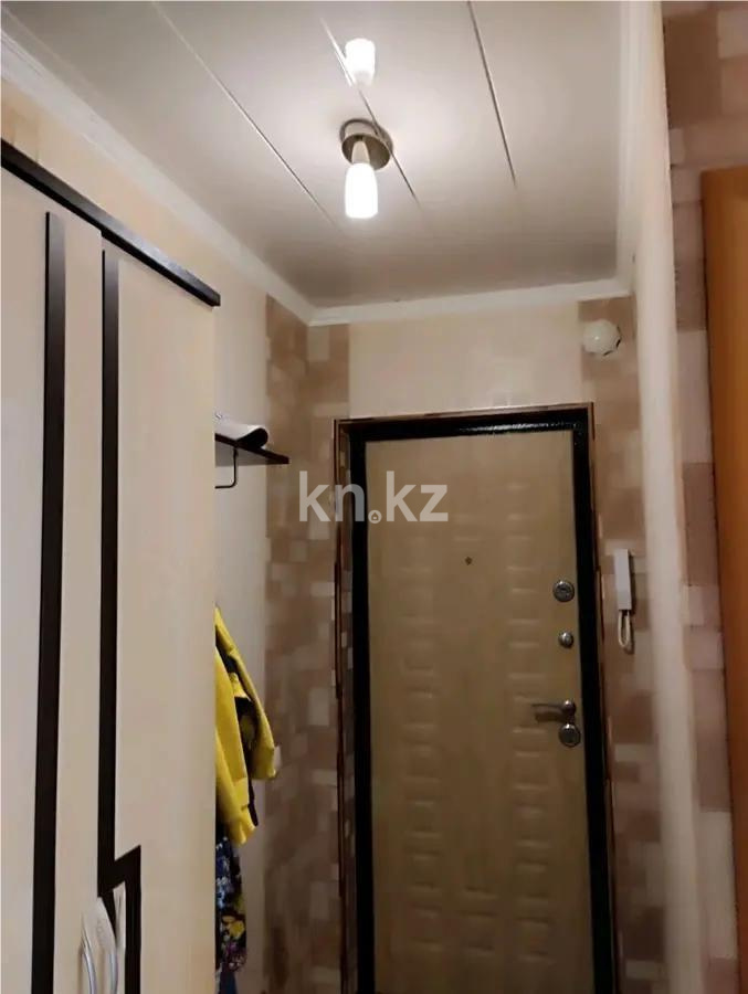 Продажа 2-комнатной квартиры, 45 м², 11а мкр., дом  13 в Караганде - фото 3