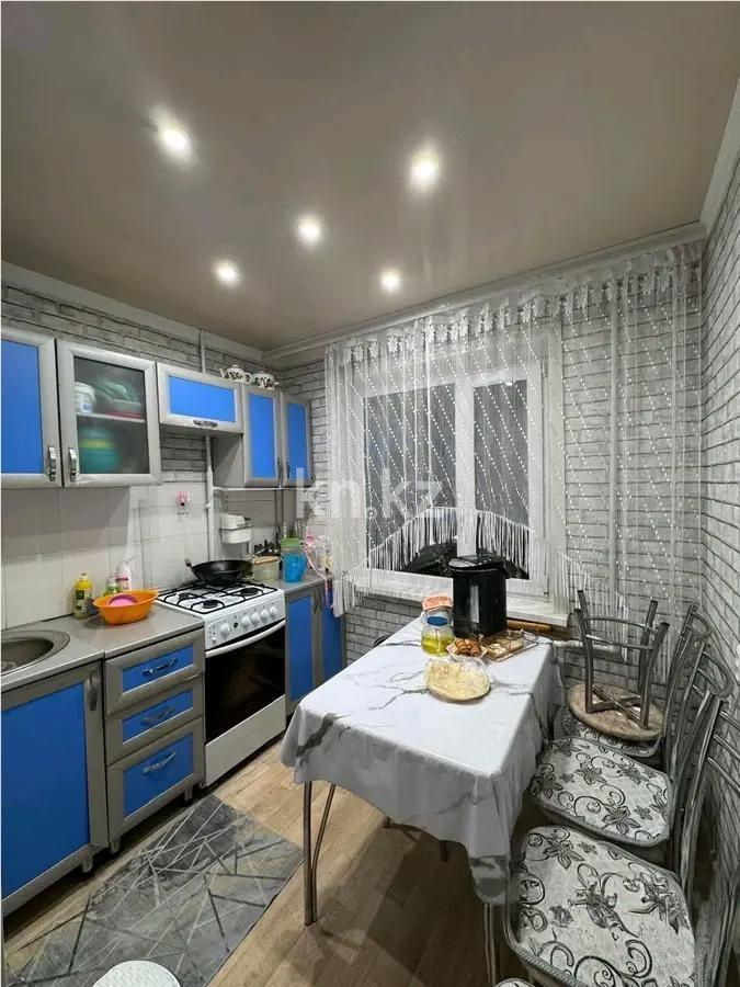 Продажа 3-комнатной квартиры, 63 м², мкр-н 15, дом  28 - Продажа  трехкомнатных квартир в Караганде с фото фото 4 из 9