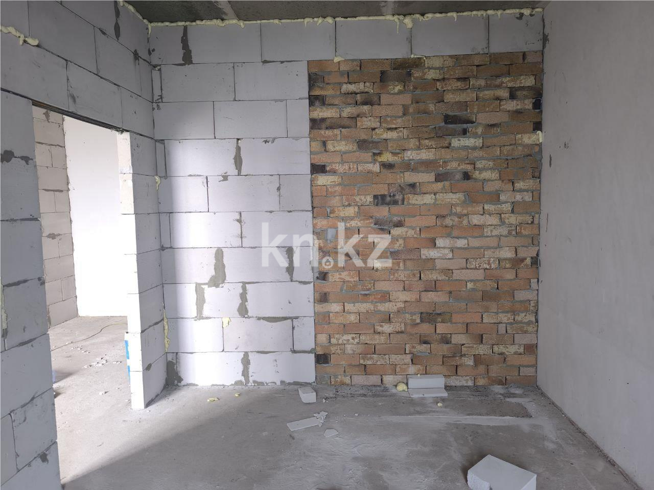 Продажа 3-комнатной квартиры, 58 м², ул. Дюсембекова, дом  34/2 - Продажа  трехкомнатных квартир в Караганде фото 3 из 10