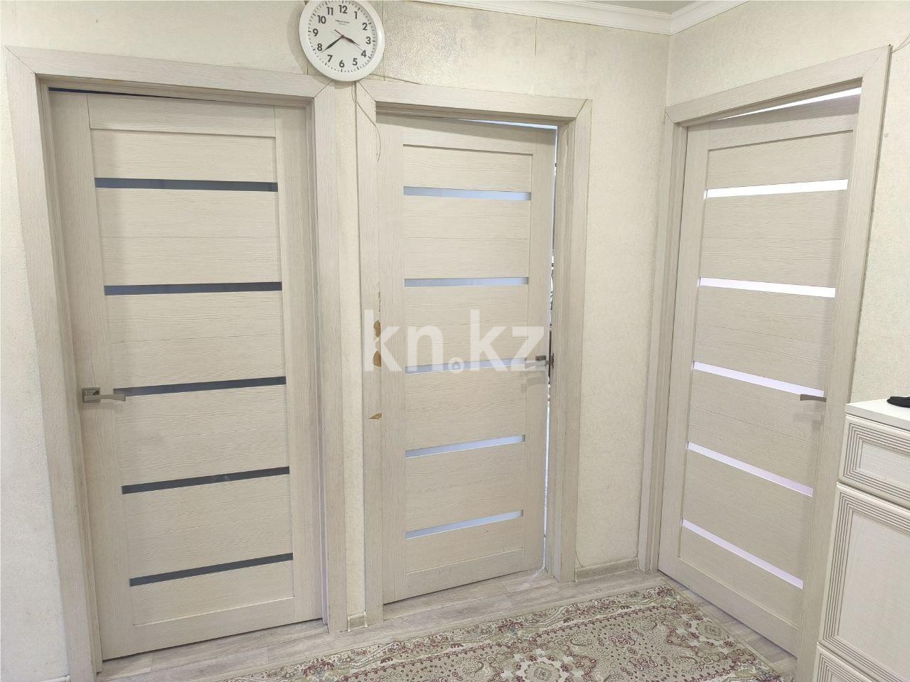 Продажа 3-комнатной квартиры, 62 м², ул. Муканова - Продажа  трехкомнатных квартир в Караганде фото 12 из 14