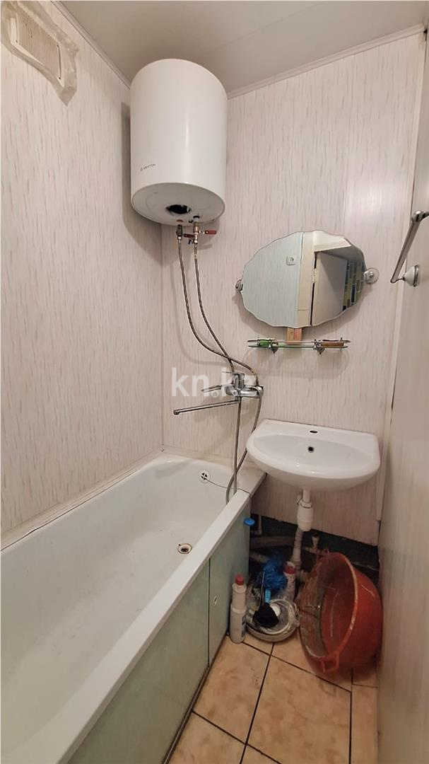 Продажа 2-комнатной квартиры, 48 м², 16-й мкр. - Продажа квартир в Казахстане фото 6 из 8