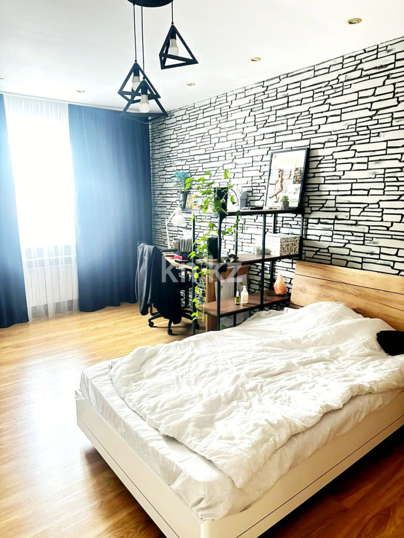 Продажа 4-комнатного дома, 205 м² - Аренда квартир помесячно в Костанае фото 5 из 18