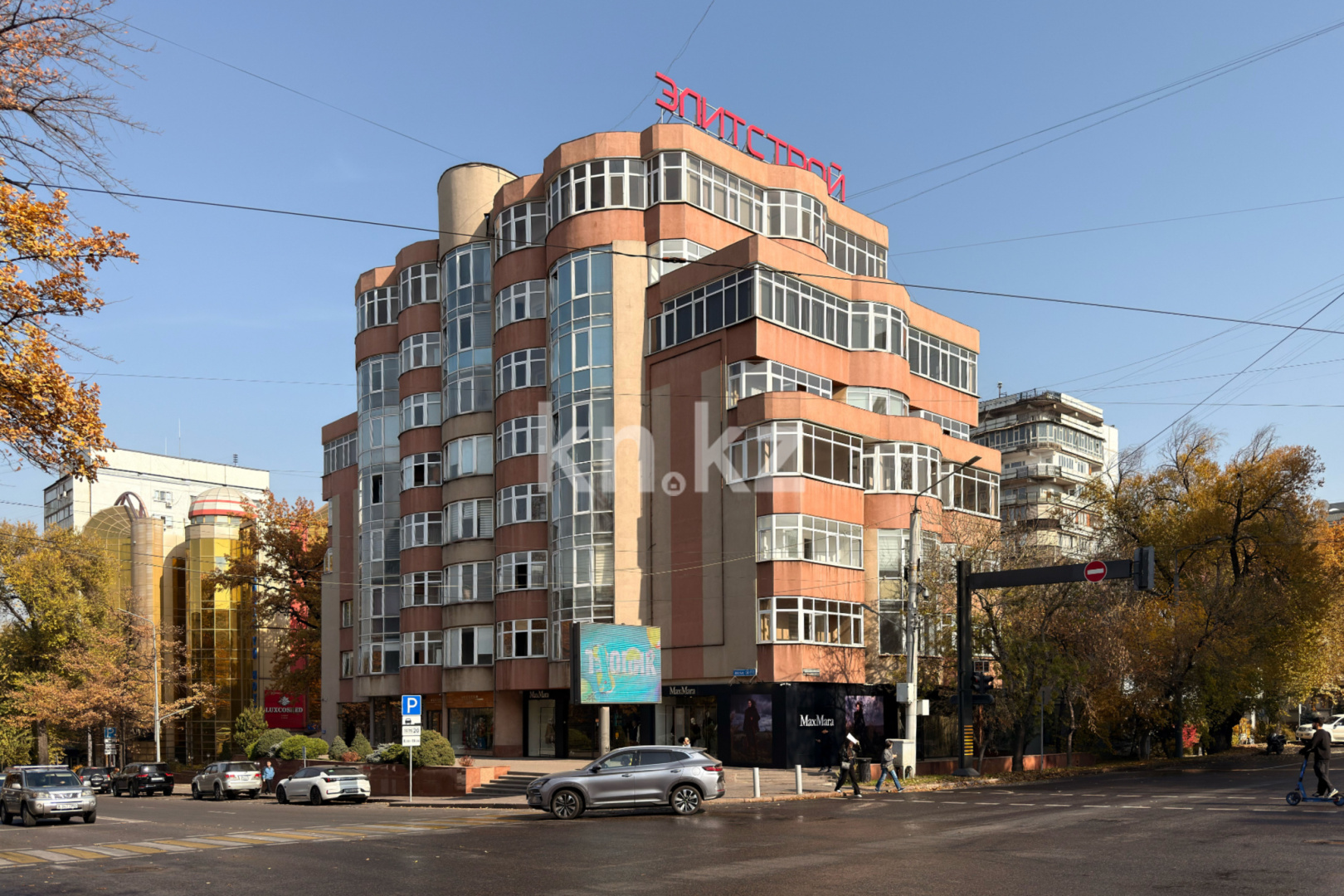 Аренда , Достык, дом  34А - Аренда офисных и торговых помещений в Алматы фото 1 из 6
